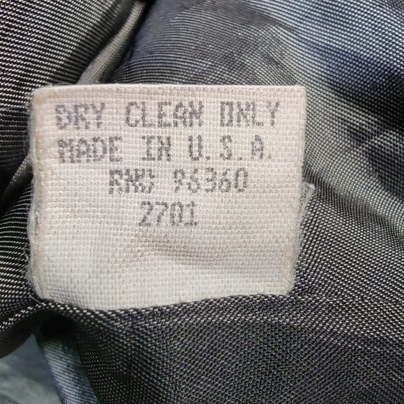 Vtg Chaiken and Capone Gray Shiny Collared 3/4 Sleeve Unique Trench Coat Jacket - Picture 15 of 16